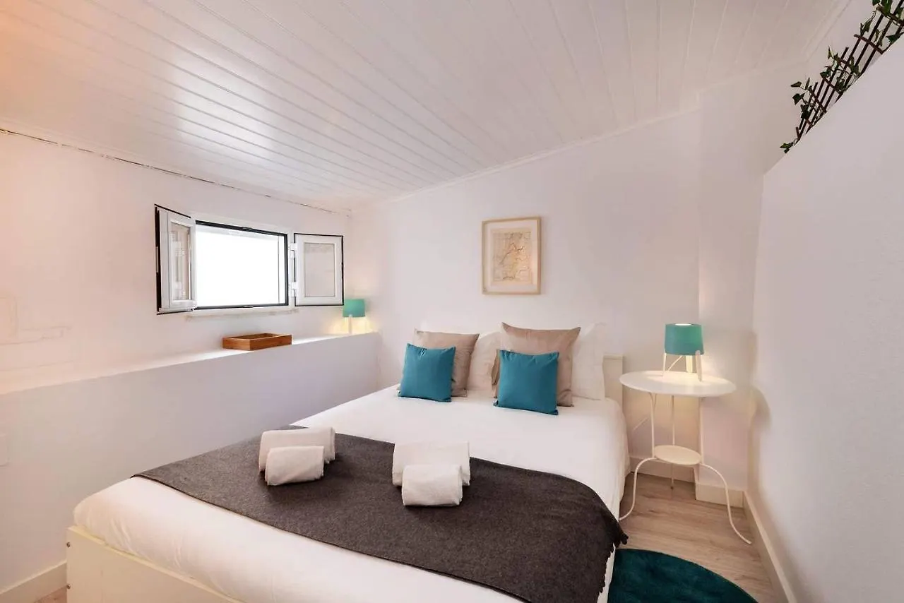 Urban & Trendy Duplex Close To Lx Factory By Trip2Portugal Lisboa Portugal