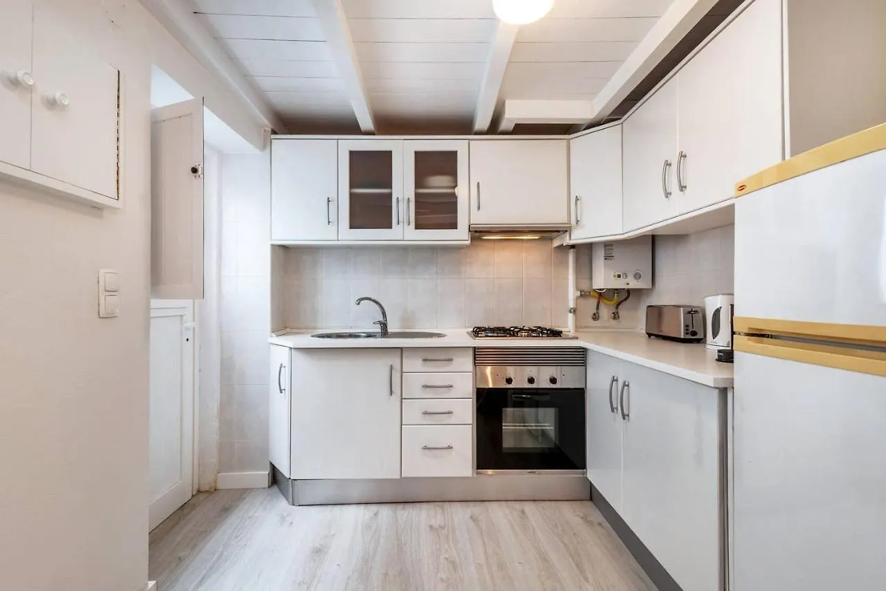 Urban & Trendy Duplex Close To Lx Factory By Trip2Portugal Lisboa