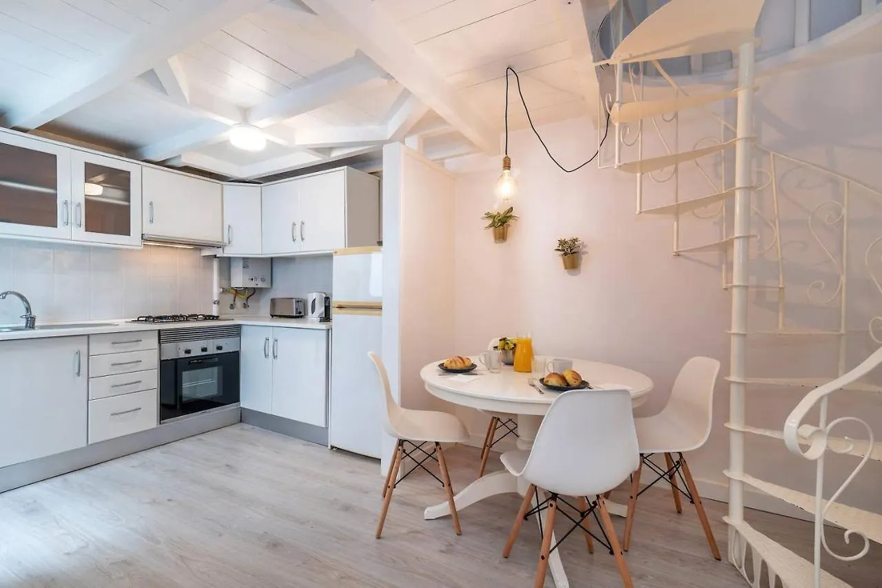 Urban & Trendy Duplex Close To Lx Factory By Trip2Portugal Lisboa 公寓